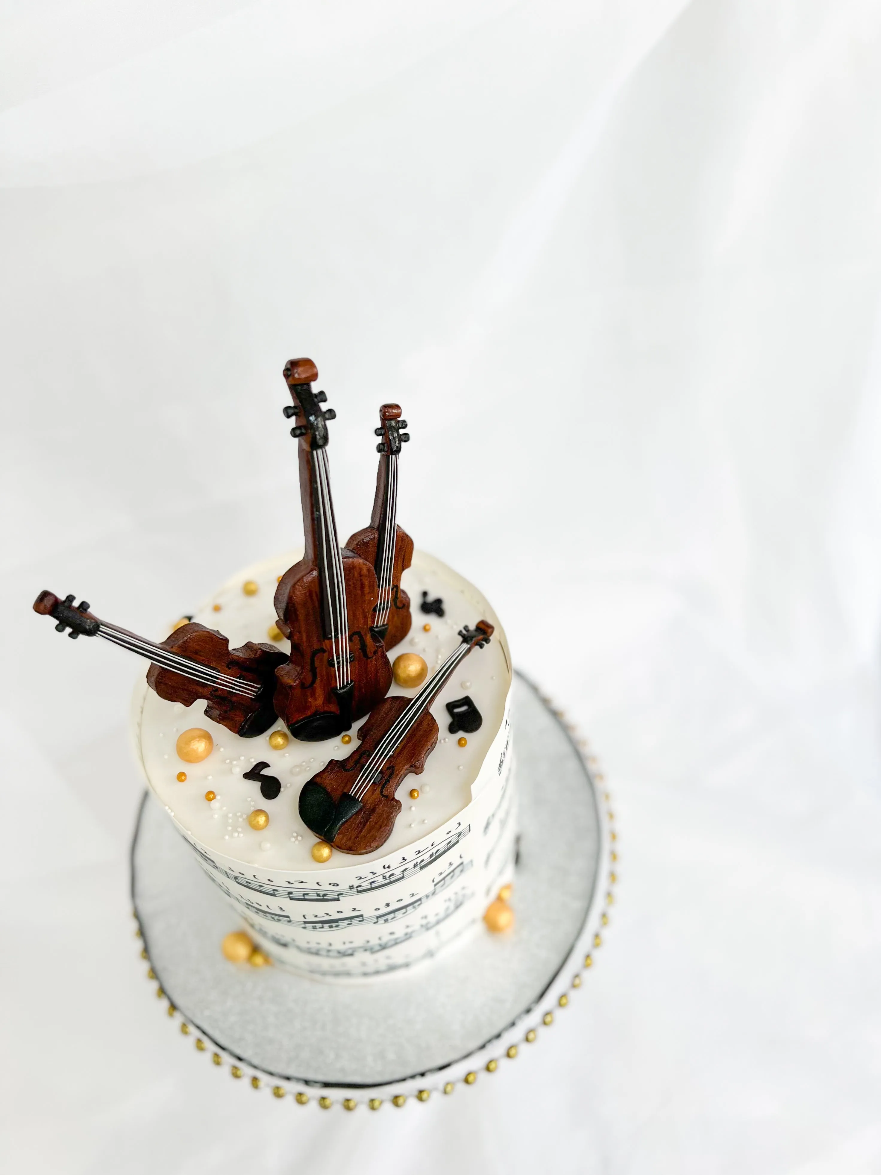 Violin Musical Cake